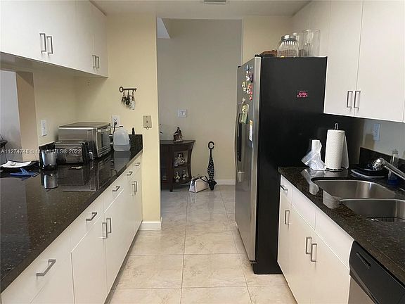 3rd image of 9805 NW 52nd St APT 411