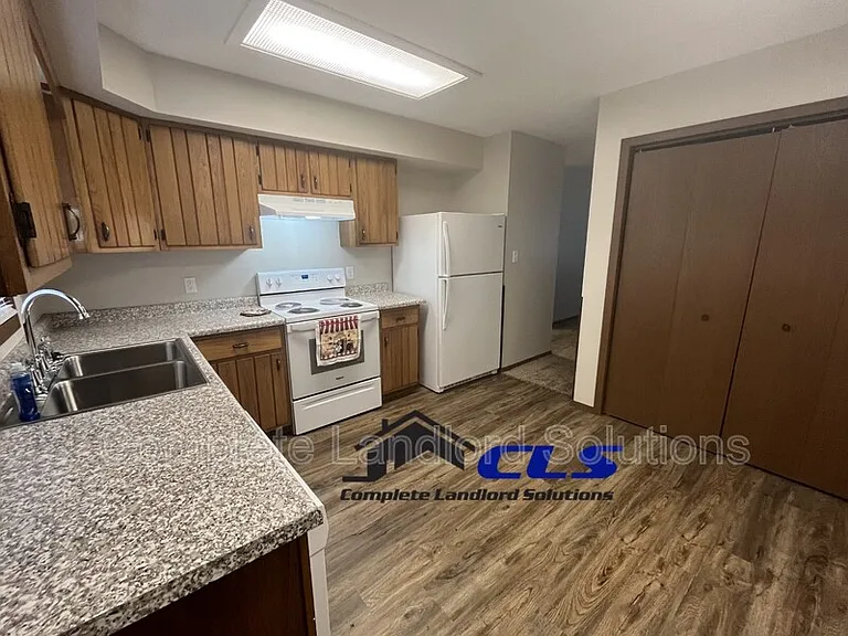4258 S Kian St — Photo 5