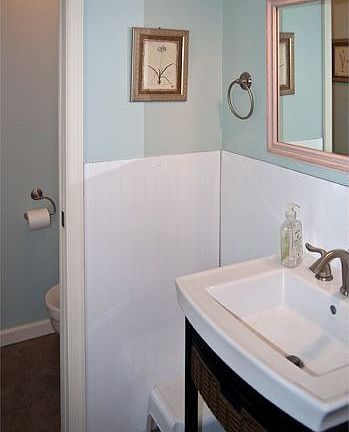 Updated 1/2 Bathroom