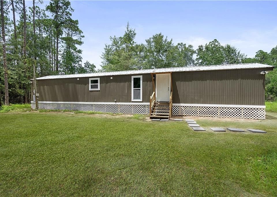 1st image of 29501 Lyon Ln