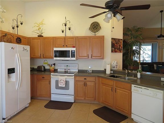 3rd image of 10132 Colonial Country Club Blvd APT 803