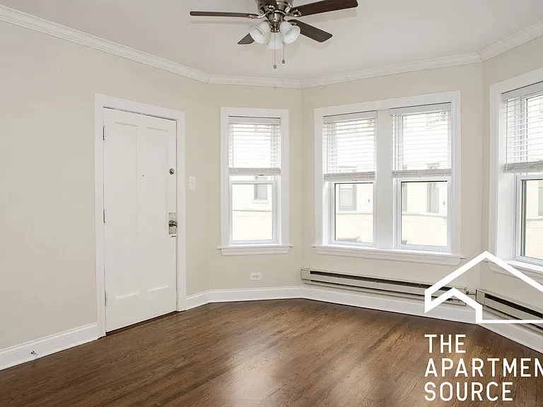 3817 N Greenview Ave #1E — Photo 7