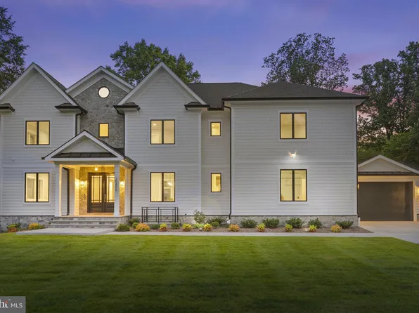 10406 Holbrook Dr, Potomac, MD 20854