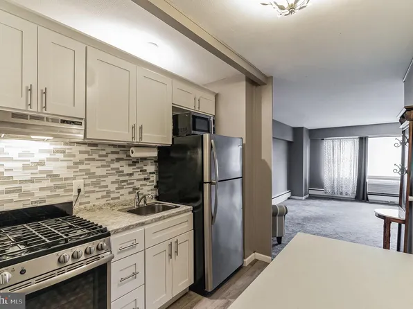 7900 Old York Rd APT 208B, Elkins Park, PA 19027