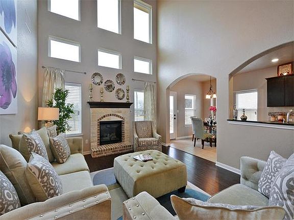 2nd image of 5852 Mantalcino Dr