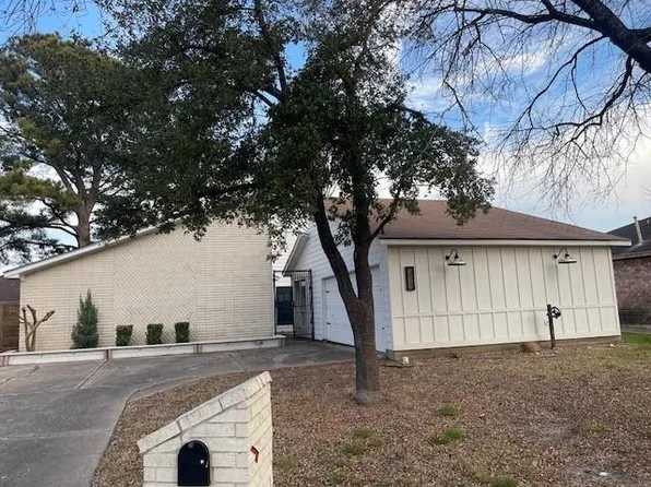 311 Edgeton Ct, Houston, TX 77015