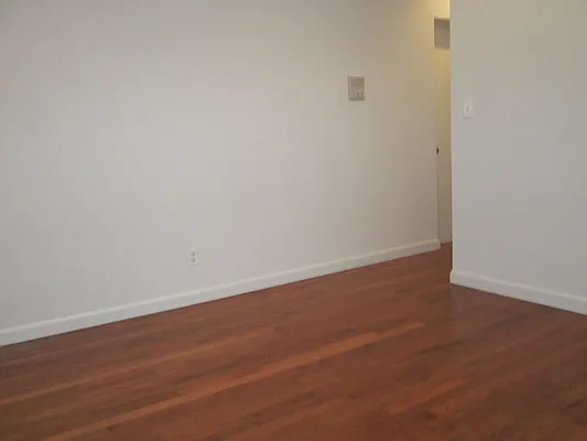 Rented by Michael Palmieri, LREB | media 17