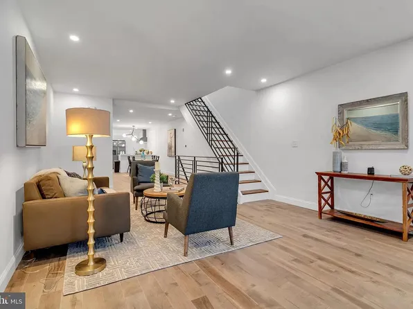 5612 Catharine St, Philadelphia, PA 19143