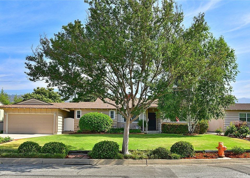 1st image of 1141 E Meda Ave