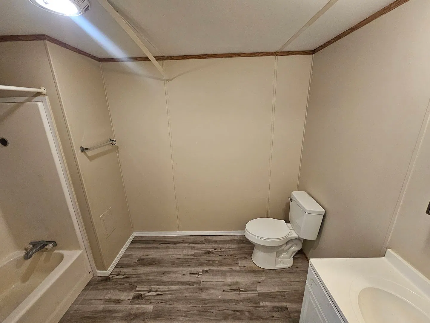 Eagle Estates — Photo 3