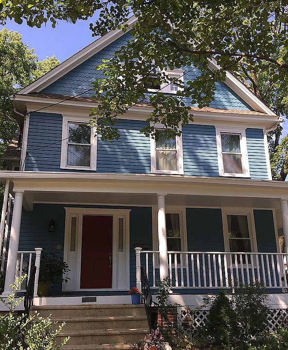 2nd image of 2453 Main St