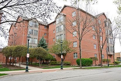 1st image of 17 E Hattendorf Ave Unit 403