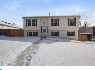 308 Ridge Ave, Glendora, NJ 08029