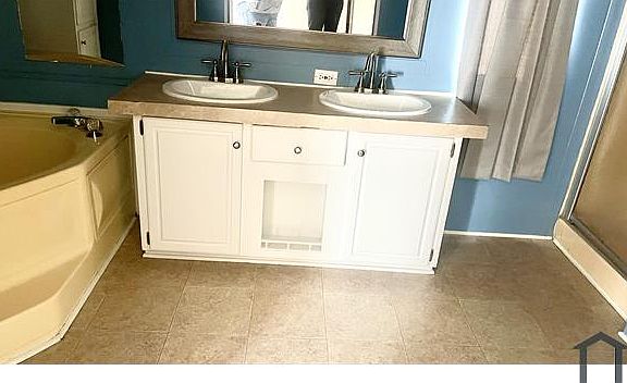 5th image of 1181 Lee Road 203
