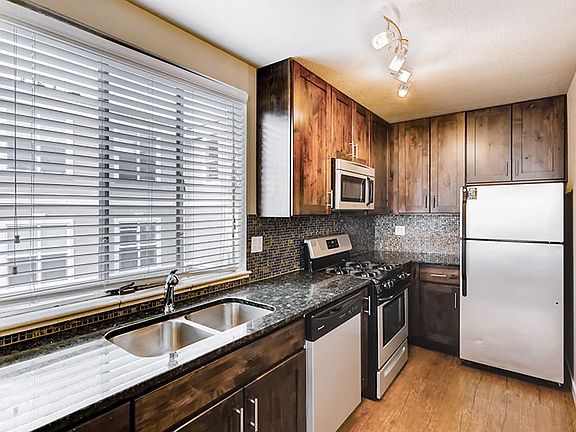2nd image of 65 N Ogden St #8