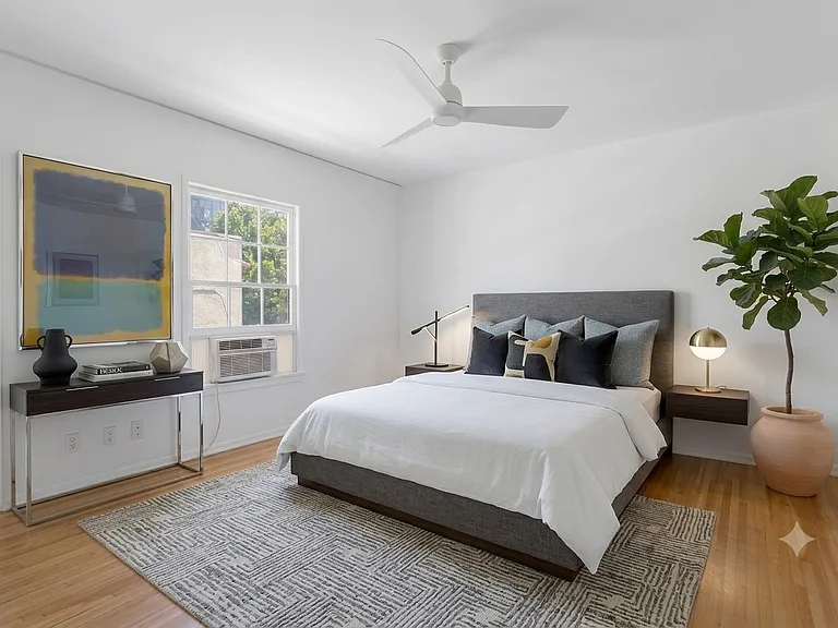 455 N Hayworth Ave — Photo 31