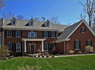 5981 Corinne Ln, Clarence Center, NY 14032