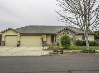 3782 Hyacinth St, Eugene, OR 97404