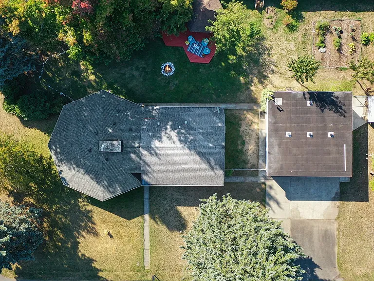 5113 Brassfield Dr SE — Photo 40