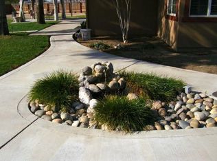 2600 N Shirk Rd, Visalia, CA 93291