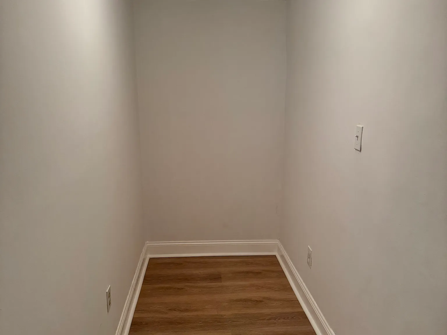 2 bed, 9999 sqft, $2,780 — Photo 1
