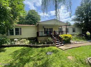 214 Mountain Meadows Dr, New Market, TN 37820