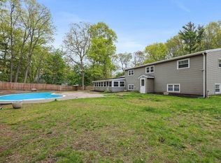 3 Willett Dr, Attleboro, MA 02703