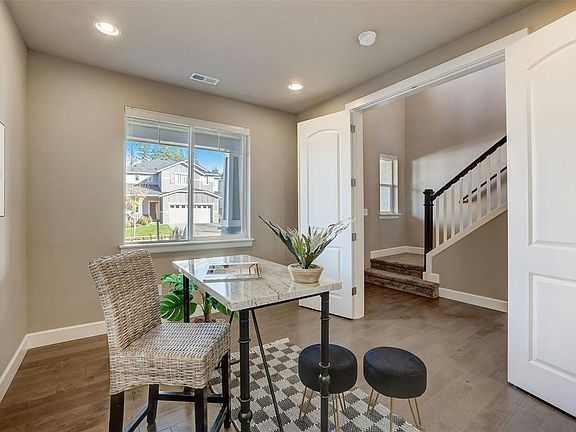 3rd image of 4240 Overlook Ct