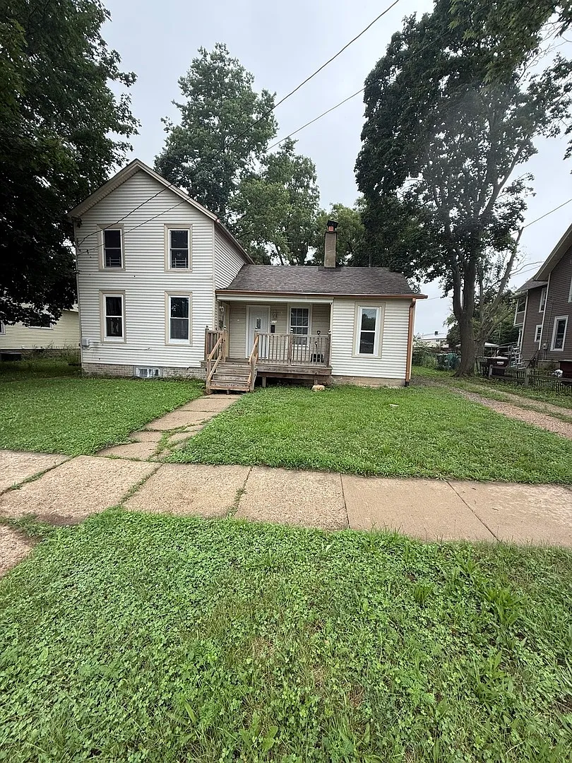 2 bed, 800 sqft, $1,300 — Photo 4