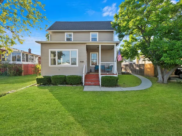 4N578 Church Rd, Bensenville, IL 60106