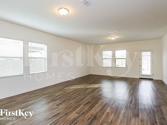 2nd image of 370 W Powell Dr