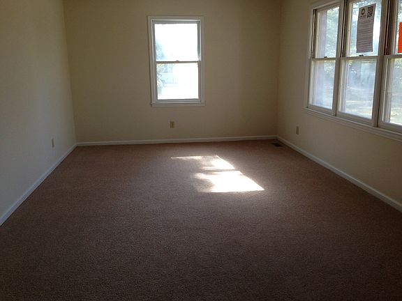 5th image of 120 Royal St