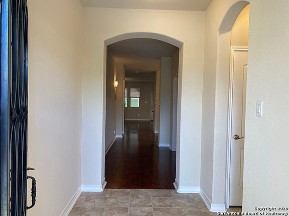 4th image of 18118 Camino Del Mar