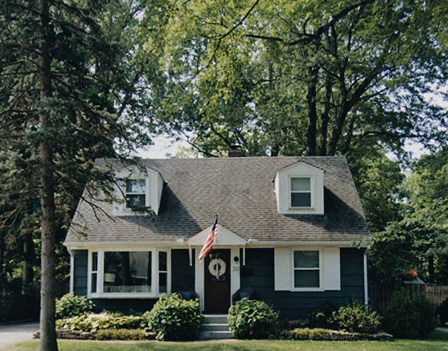 1st image of 207 Loveman Ave