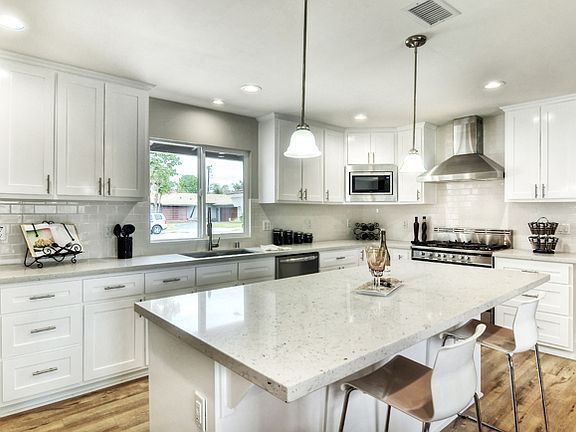 5th image of 2525 Fordham Dr