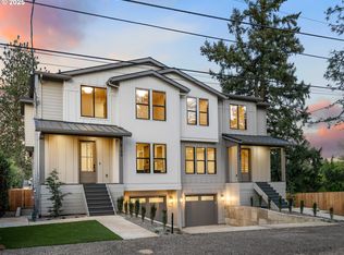 8190 SW 39th Ave, Portland, OR 97210