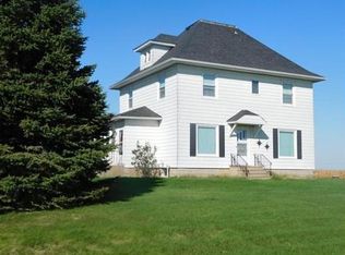 1591 240th St, Tipton, IA 52772
