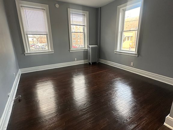 3rd image of 259 Knox Ave #3A