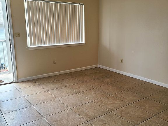 4th image of 201 College Blvd E Unit 26