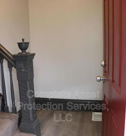 1405 Jefferson Ave #B — Photo 3
