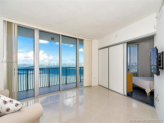 2nd image of 1750 N Bayshore Dr APT 3401