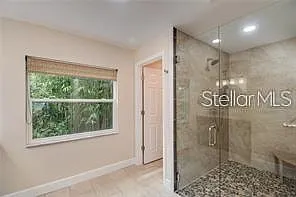4455 NW 80th Ter — Photo 14