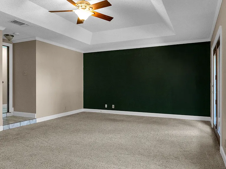 306 Country Wood Dr — Photo 8
