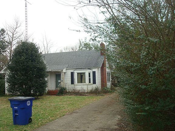 2nd image of 114 Martha St