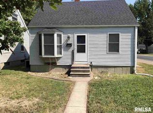 1700 N 19th St, Springfield, IL 62702