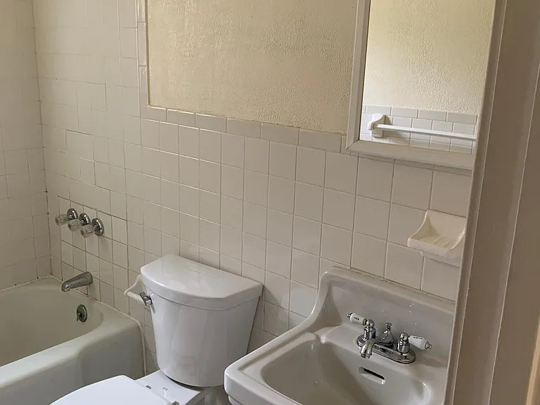 86 Wehrle Dr #1 — Photo 9