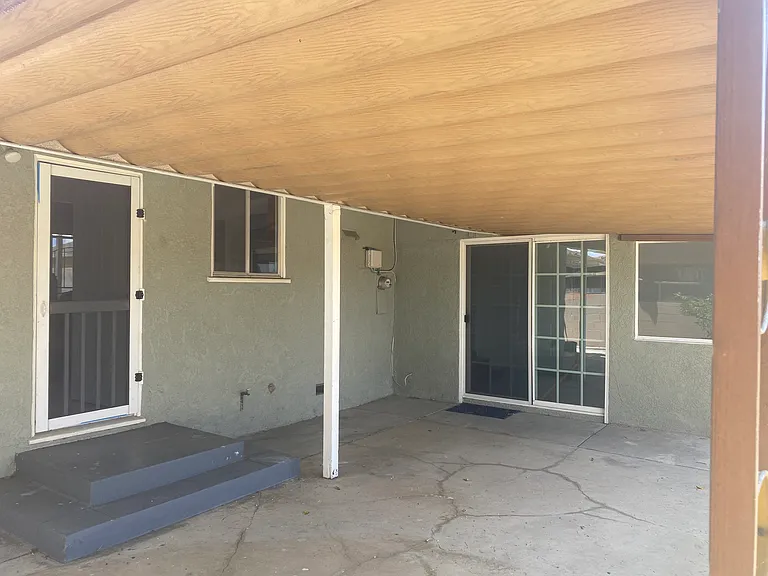 21109 S Van Deene Ave — Photo 13