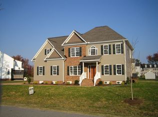 300 Middle Rd, Yorktown, VA 23692