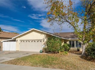 31602 Hipshot Dr, Castaic, CA 91384