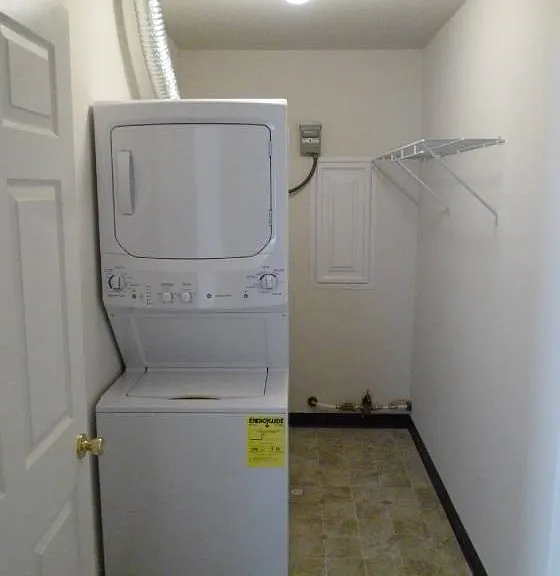 1415 Doron Dr #2B — Photo 4